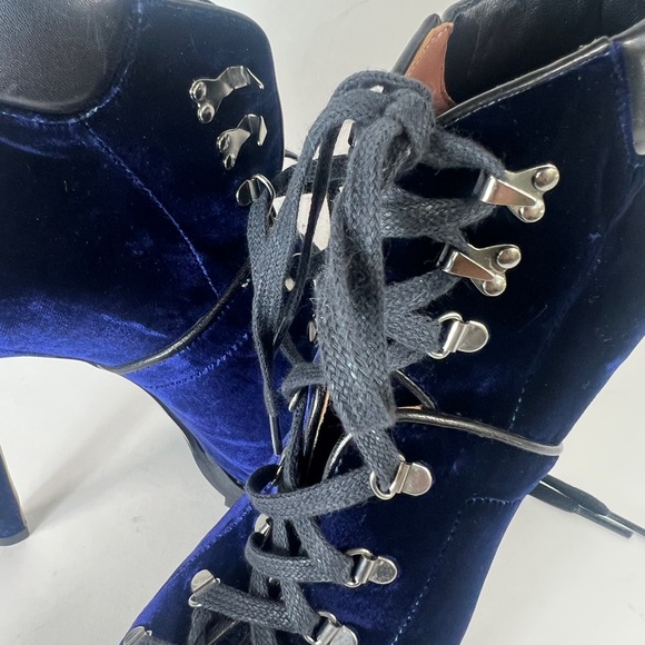 Alaia Paris Royal Blue Velvet Tie Up Stilletto Booties NEW beautiful condition - Picture 11 of 13